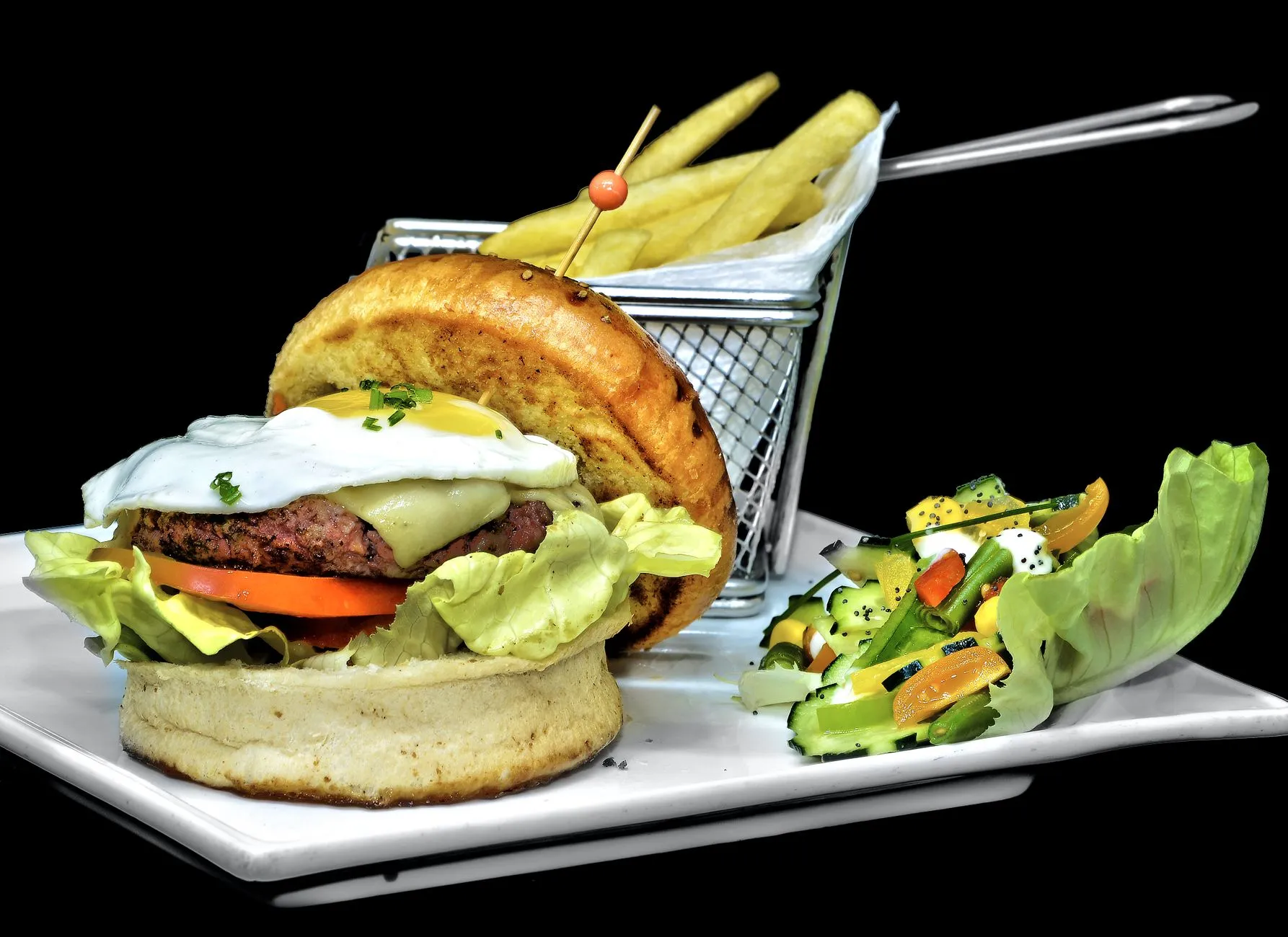 Authentic Parsi Tarriwala Bheja Fry with Crisp Bun