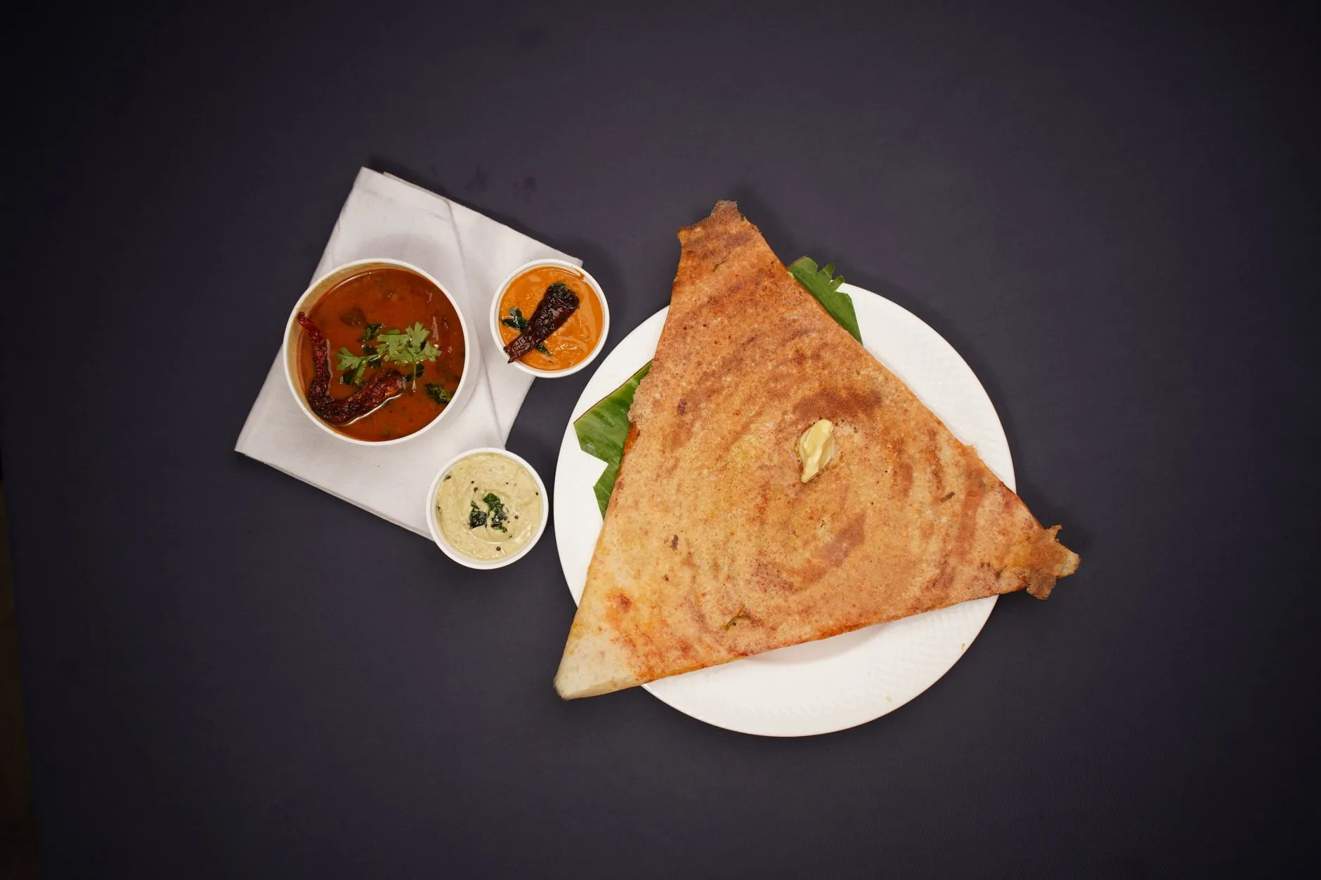 Mangalorean Pathrode with Coconut Jaggery Dip