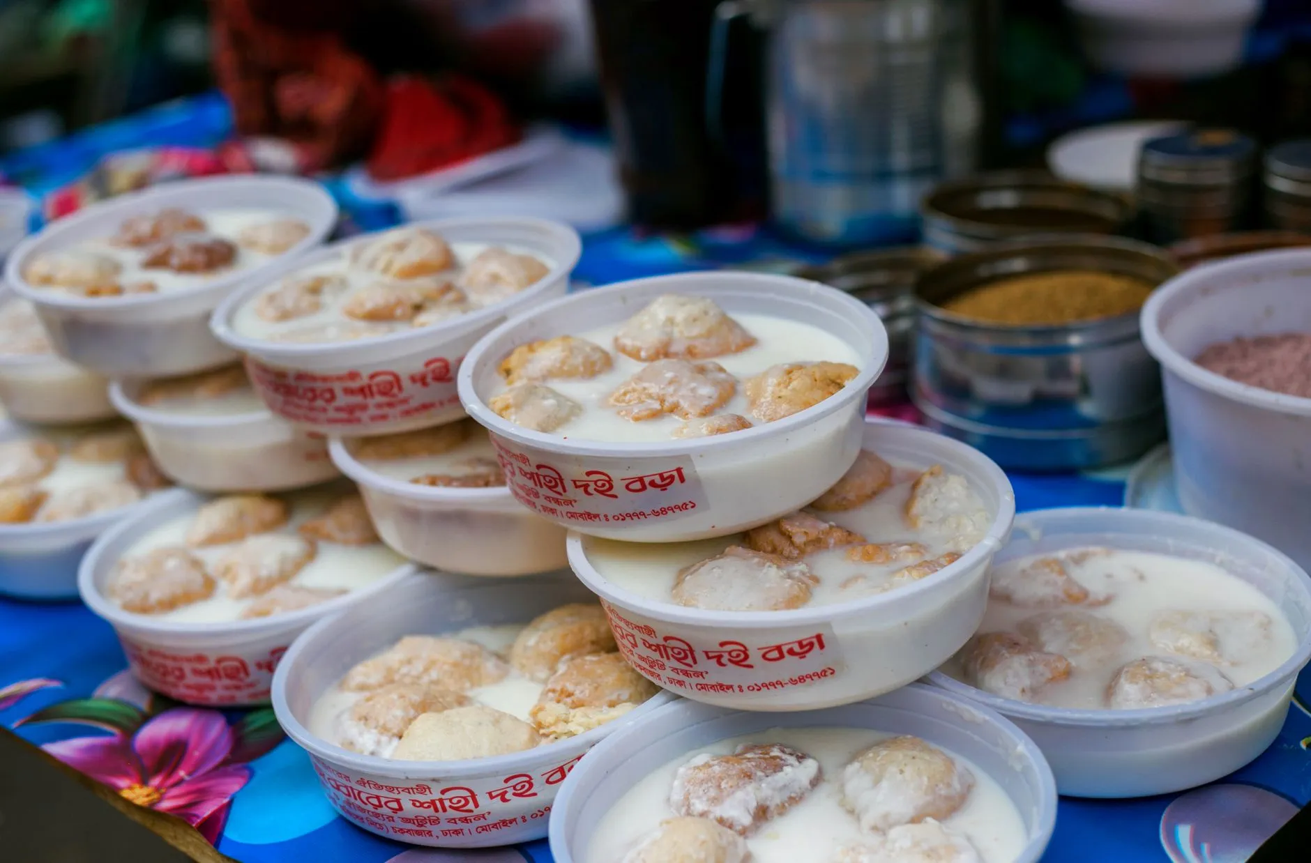 Bihari Dalpuri with Kheer